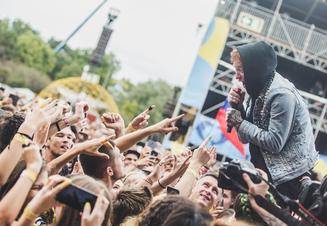 Frank Carter & The Rattlesnakes 4