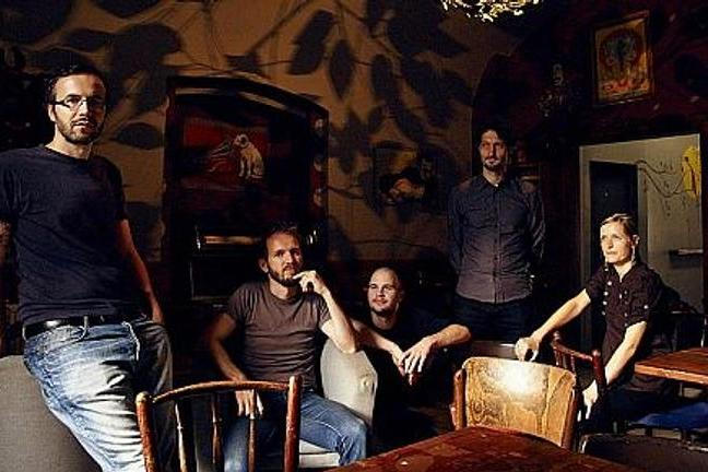 fullmoonzine.cz