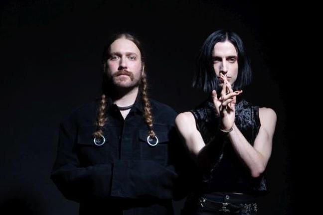 fullmoonzine.cz