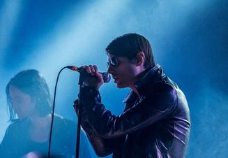 01_Cold Cave