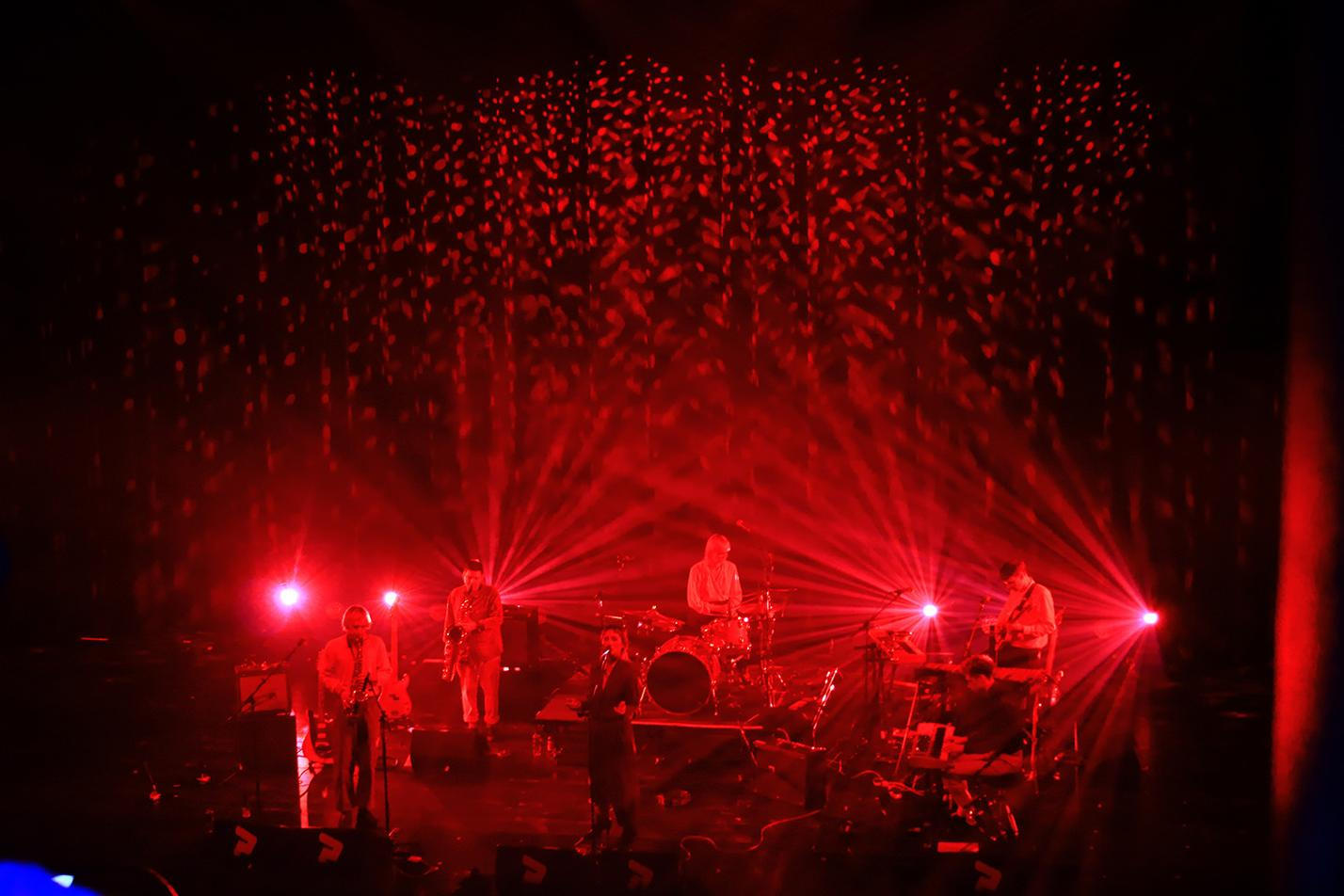 CATE LE BON