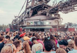 07_Stephan Bodzin