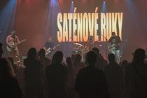 SatenoveRuky1