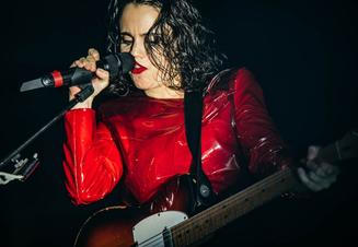 Anna Calvi in concert, Roundhouse, London, UK - 7 Feb 2019 - 6396