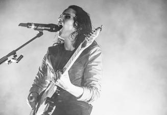 Anna Calvi in concert, Roundhouse, London, UK - 7 Feb 2019 - 6478