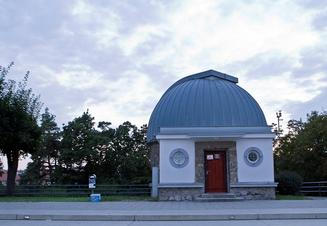 03_Hvezdarna_a_planetarium_Brno_12_09_2015