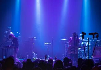 08_Phantogram
