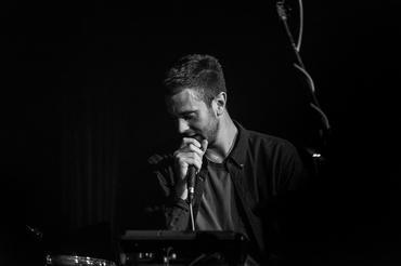01_Portico Quartet