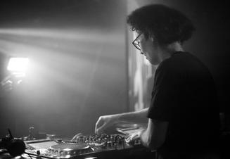High_contrast_06