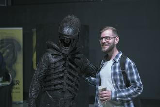 AlienAndFriends1