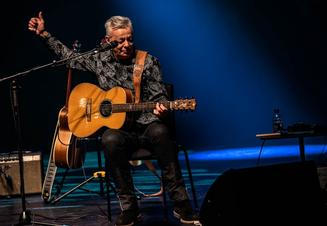 Tommy Emmanuel in concert, Royal Festival Hall, London, UK - 3247