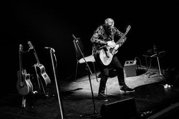 Tommy Emmanuel in concert, Royal Festival Hall, London, UK - 3357