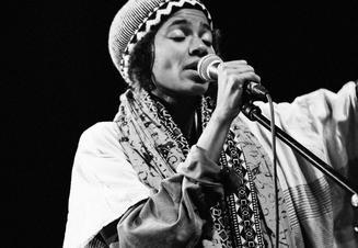 Nneka-4