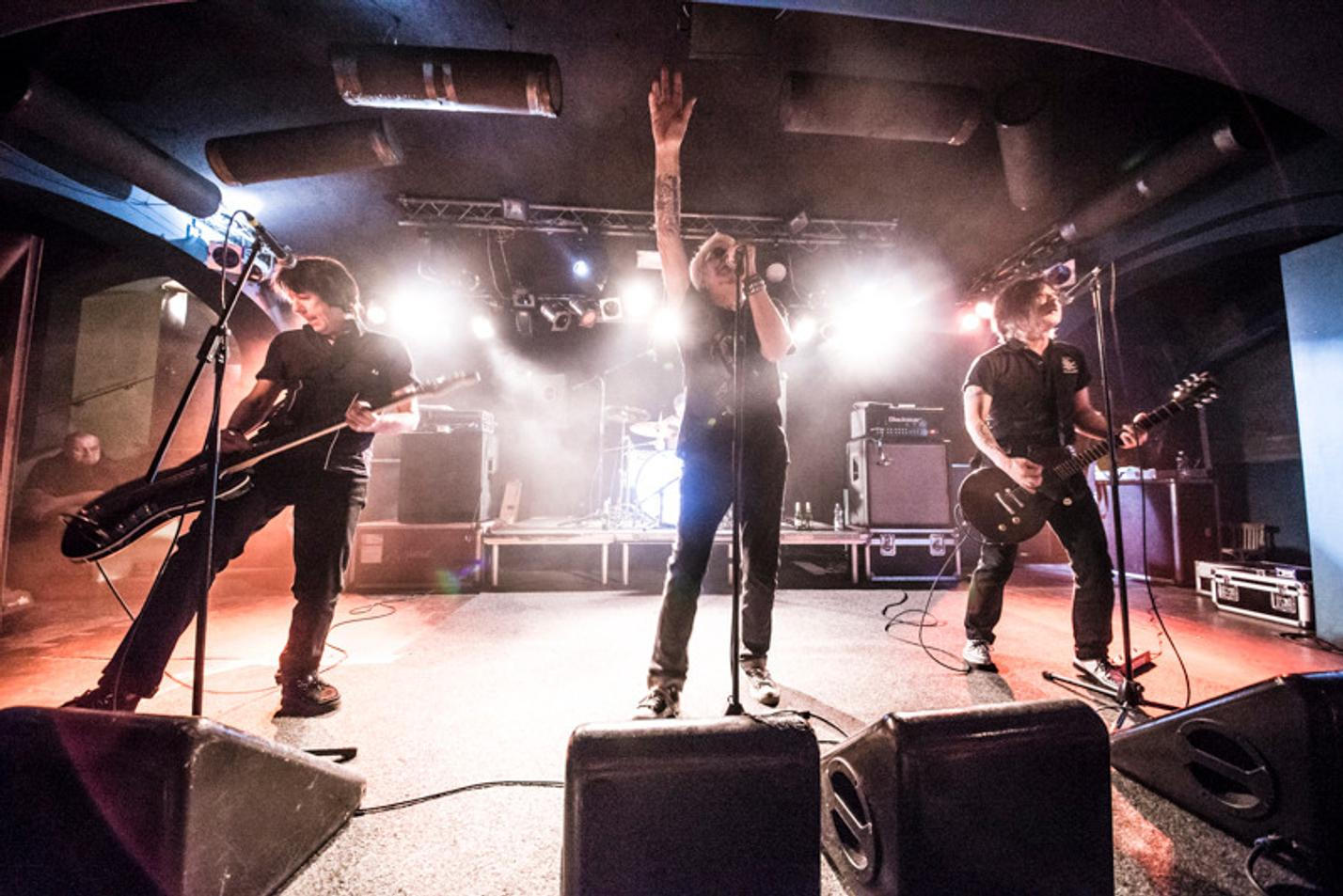 ukSubs150212-2