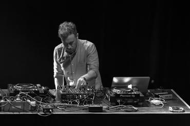 03_Letherette