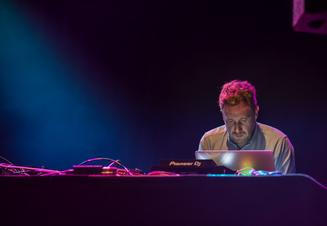 02_Letherette