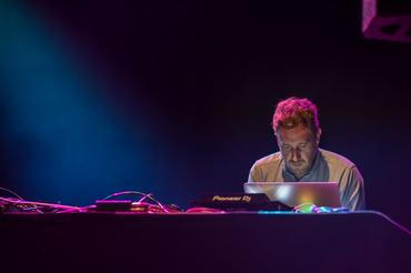 02_Letherette