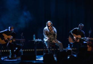 Alanis Morissette, O2 Shepherds Bush Empire, London, UK - 9891