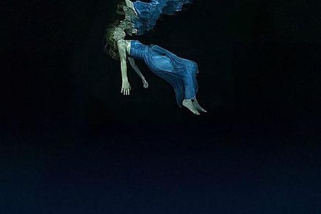 fullmoonzine.cz