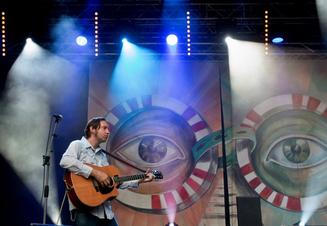 011Gangstagrass