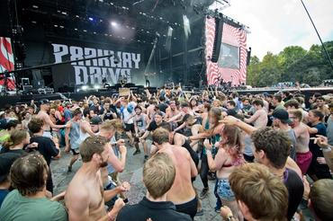 6765_parkway_drive