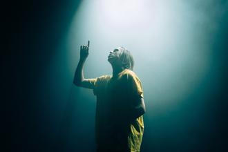 12_Tommy Cash
