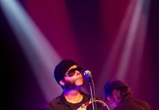 05_Brian_Jonestown_Massacre_31_08_2016_LMB_Praha