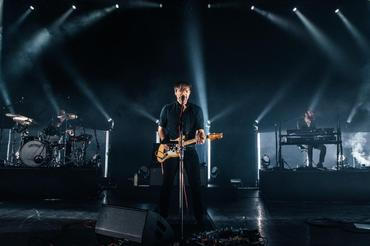 Death Cab for Cutie in concert, Evetim Apollo, London, UK - 01 Feb 2019 - 5924