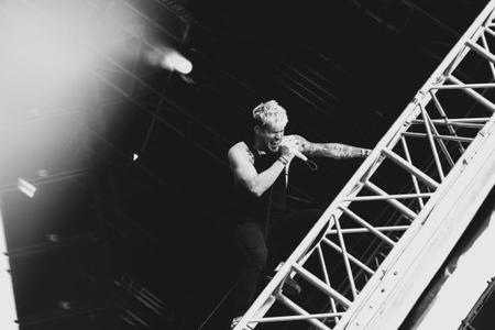 fullmoonzine.cz