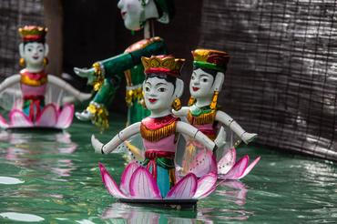 Vietnam National water puppet theatre (5)