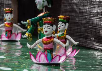 Vietnam National water puppet theatre (5)