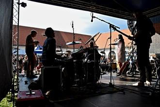 17-Martina Trchová & band