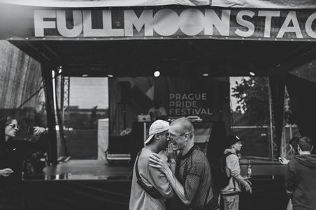 fullmoonzine.cz