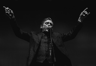 Einsturzende Neubauten_02
