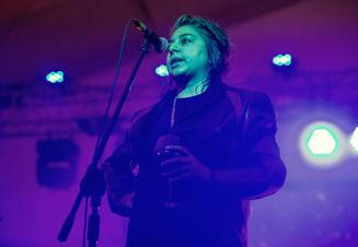arooj Aftab (2)
