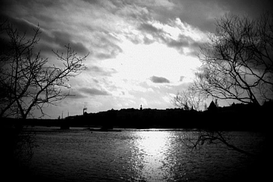 fullmoonzine.cz