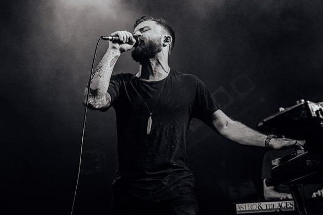 fullmoonzine.cz