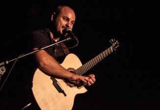 Andy McKee (5)