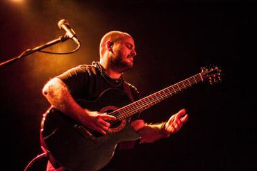 Andy McKee (3)