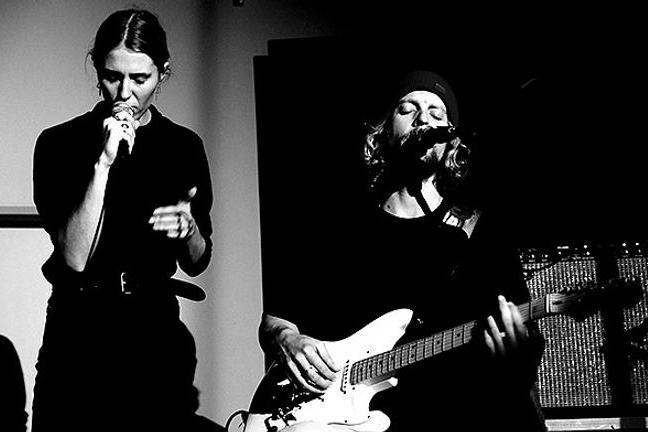 fullmoonzine.cz