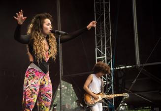 Ella Eyre (10 of 11)