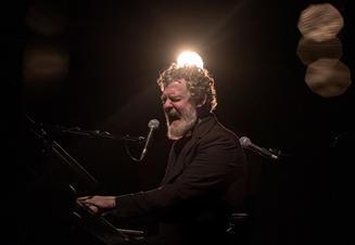 2019-11-17_NinaHynes_GlenHansard_Istropolis_Bratislava_04