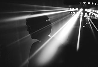 a_place_to_bury_strangers_8