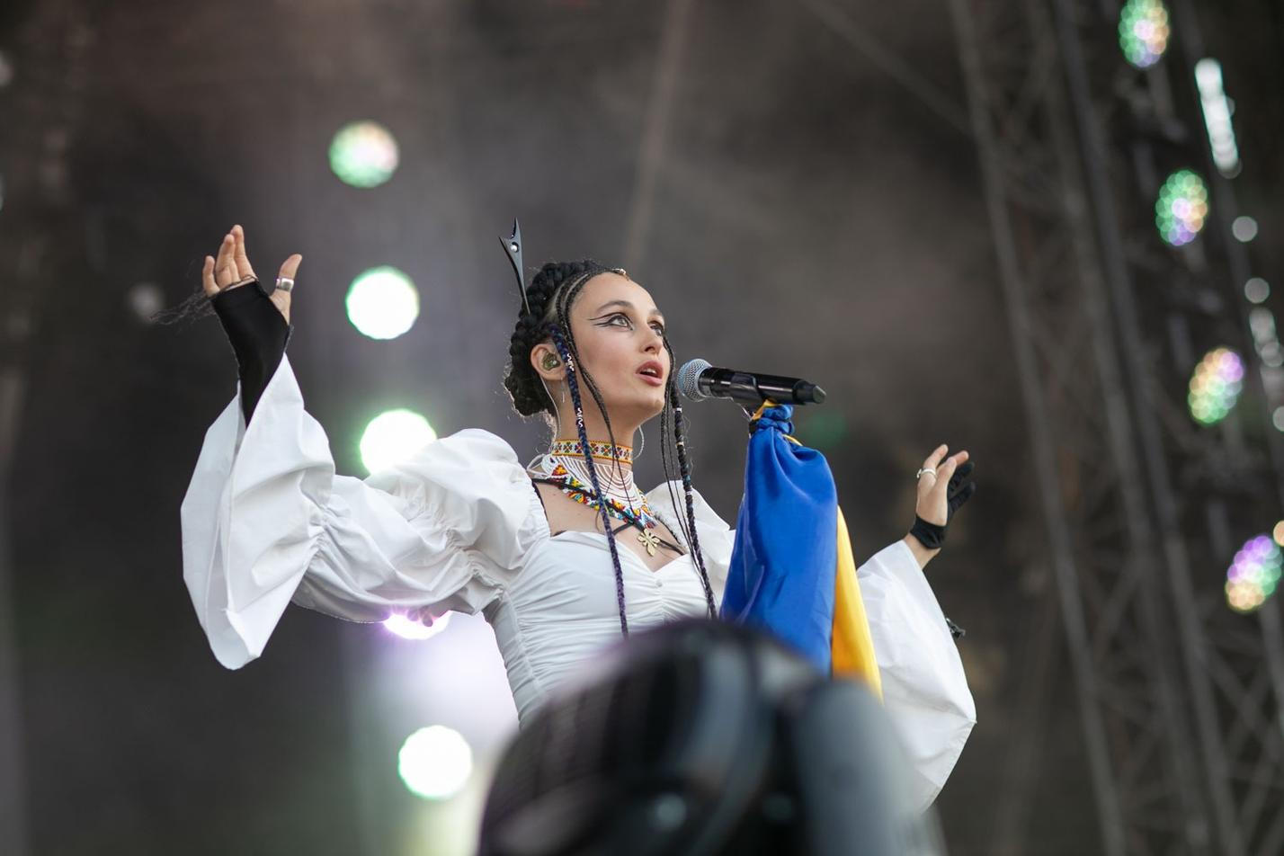 Alina Pash (2) (1)