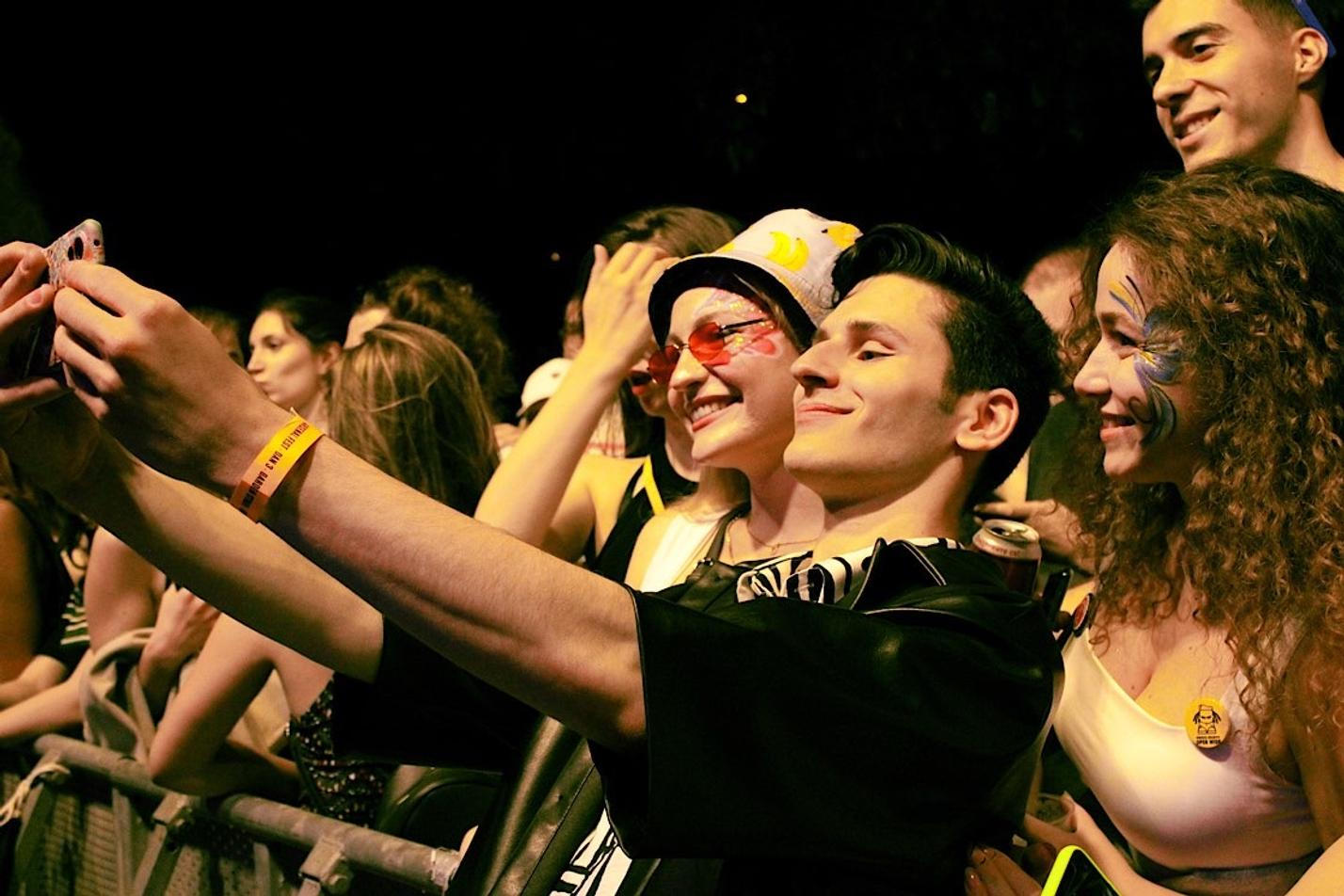 FANS_2 (2)