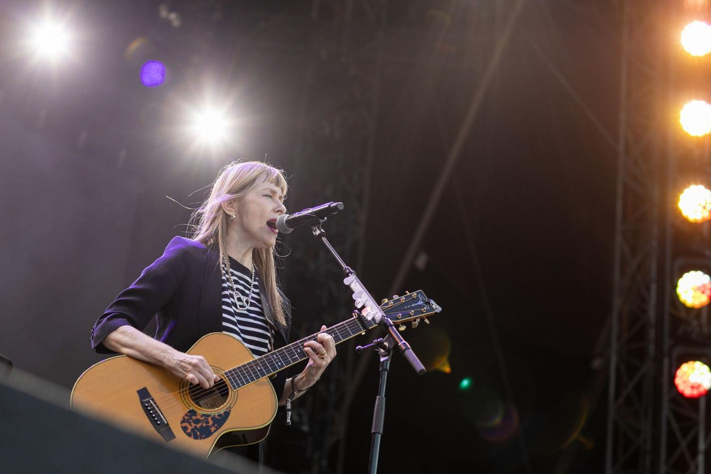 Suzanne Vega