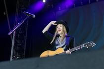 Suzanne Vega