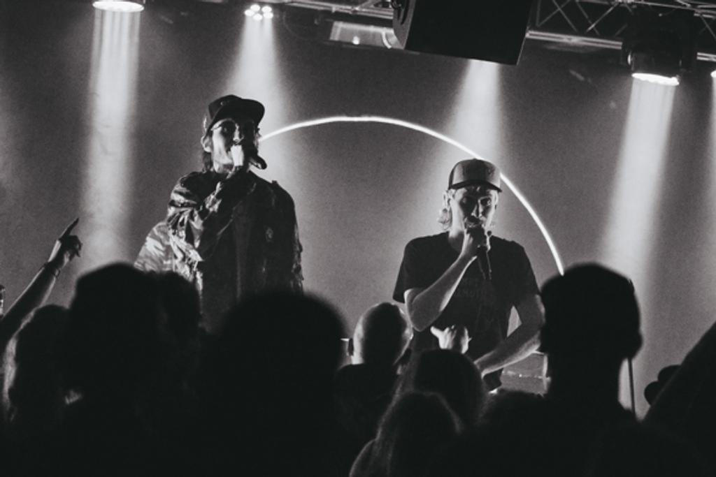 fullmoonzine.cz