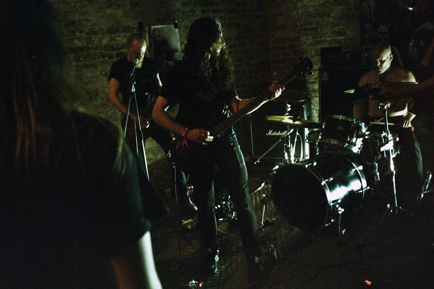 Yellow Eyes secret show (2)