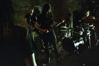 Yellow Eyes secret show (2)